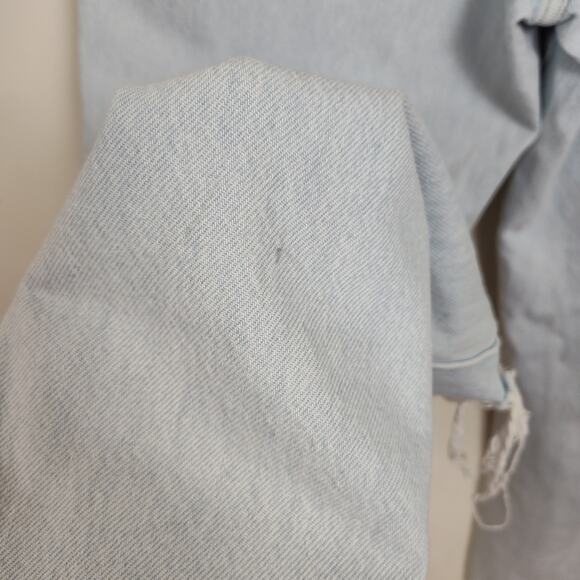 WRANGLER DISTRESSED HIGH WAISTED JEANS LITA WOMEN SIZE 10 BUTTONFLY  LIGHT WASH - Picture 11 of 17